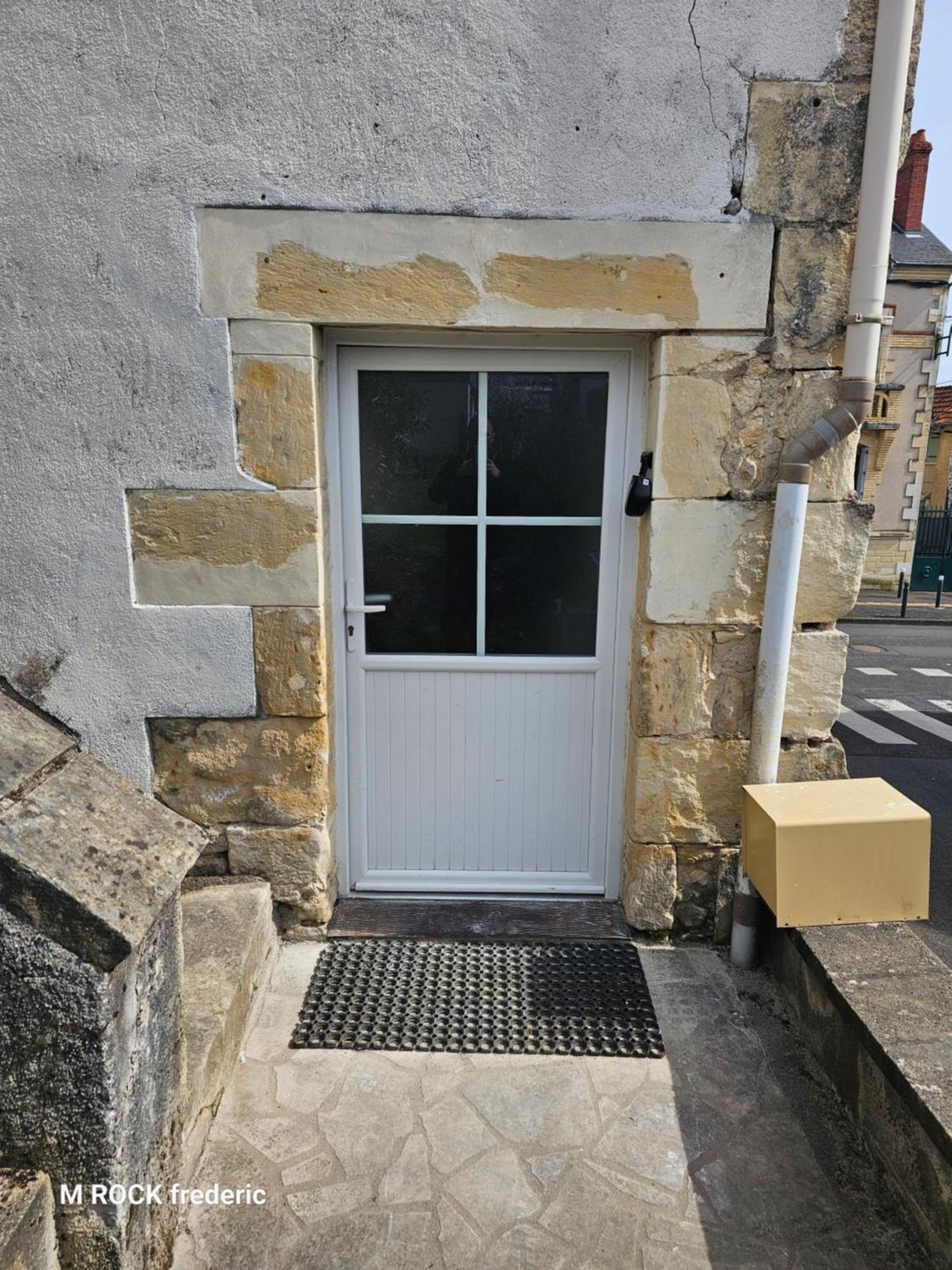 Maison De Ville Avec Jardin Privatif ヌヴェール エクステリア 写真
