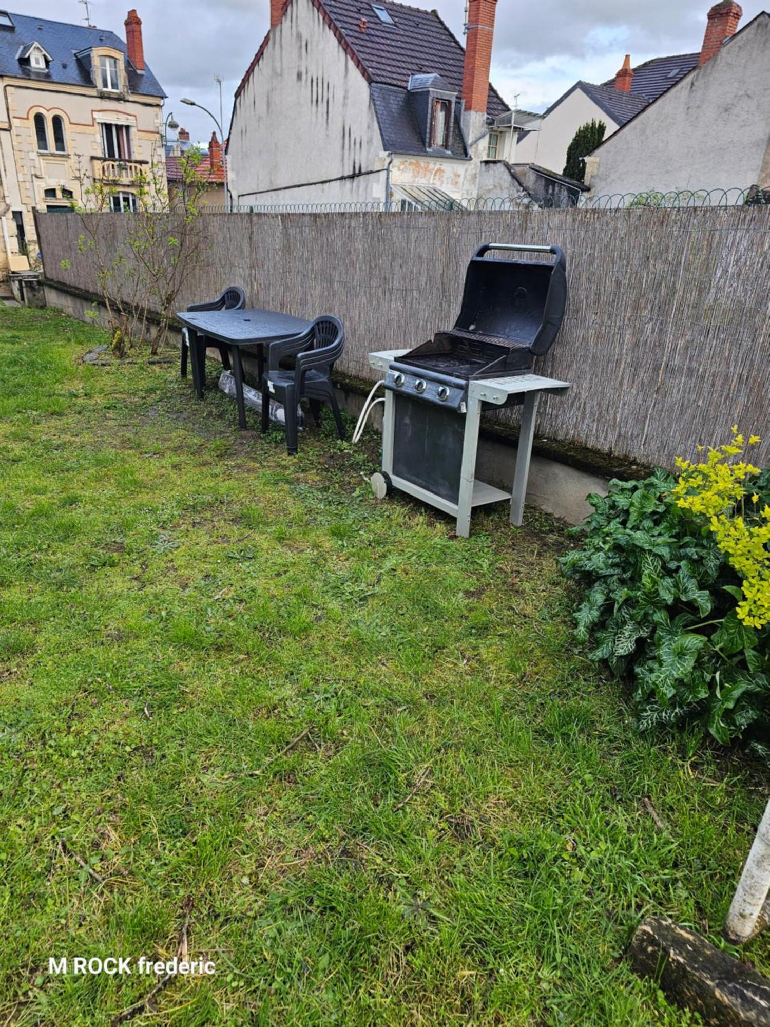 Maison De Ville Avec Jardin Privatif ヌヴェール エクステリア 写真
